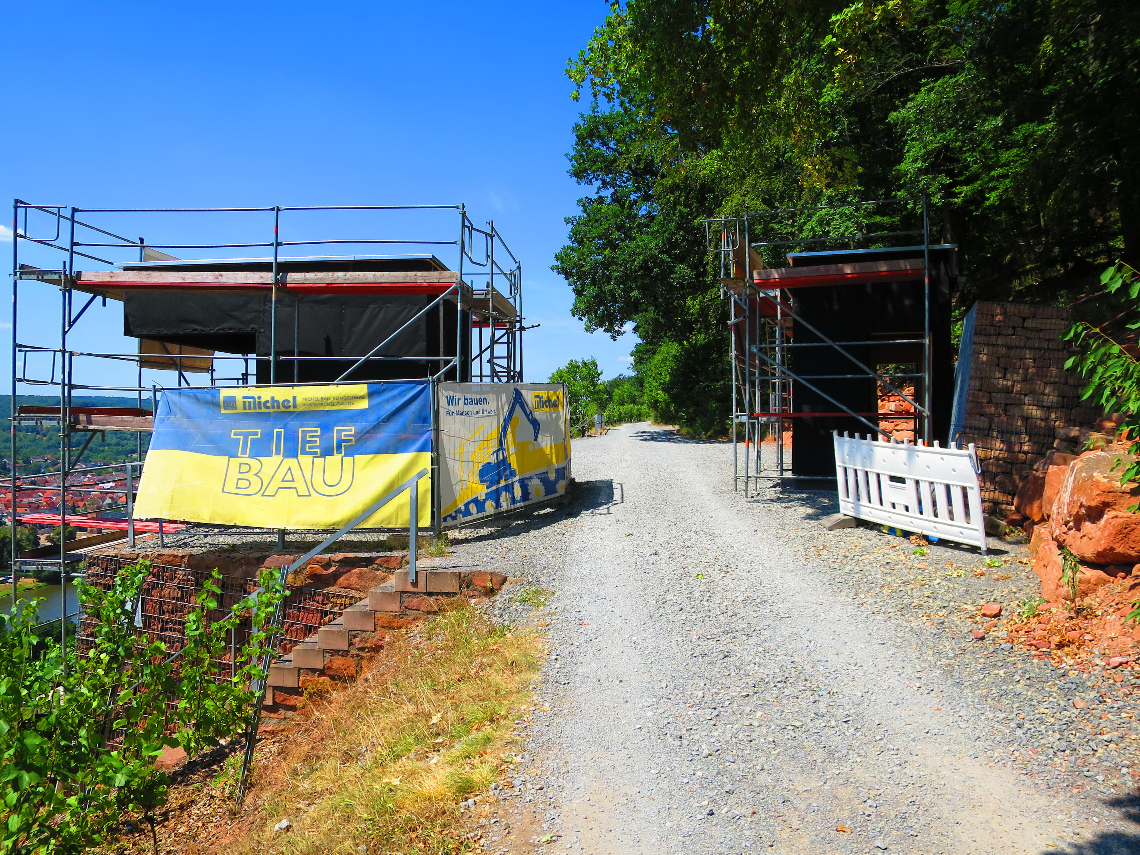 In ca. 500 m Entfernung bekommt auch die Stadt Erlenbach a.Main einen Terroir-f Punkt